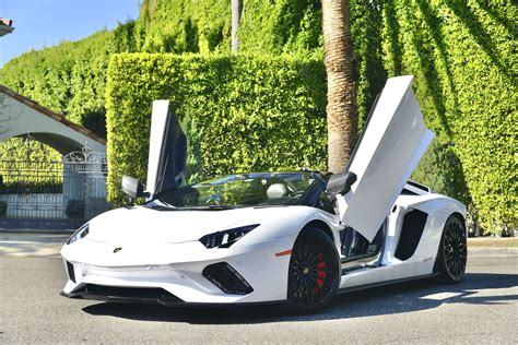 lamborghini rental los angeles price.